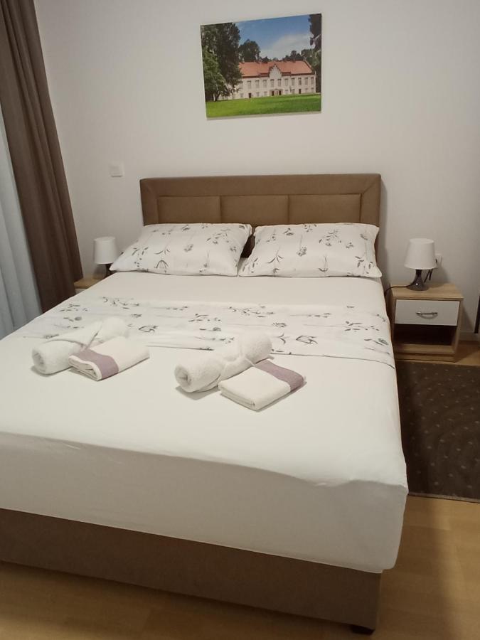 Fiolica Apartment *