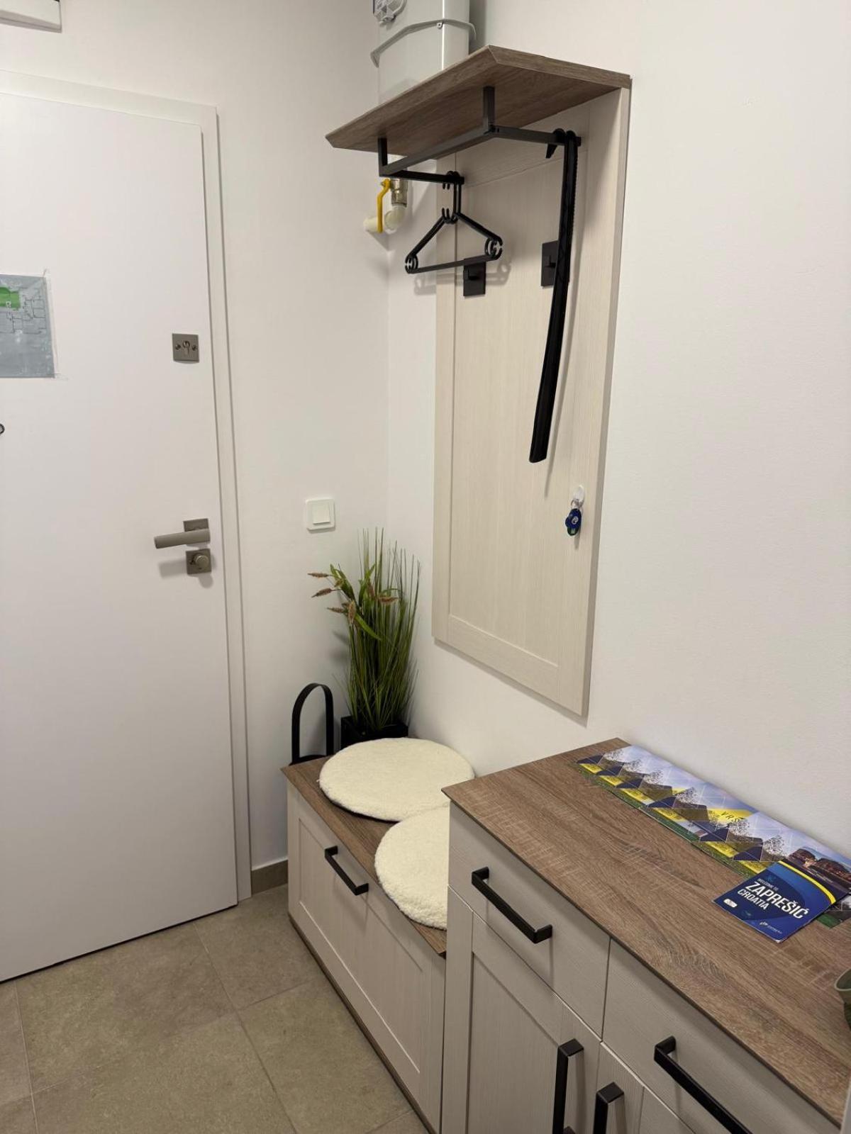 Fiolica Apartment